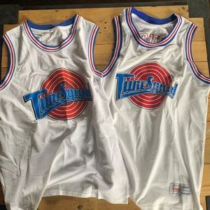 Bugs & Lola Costume with accessories!